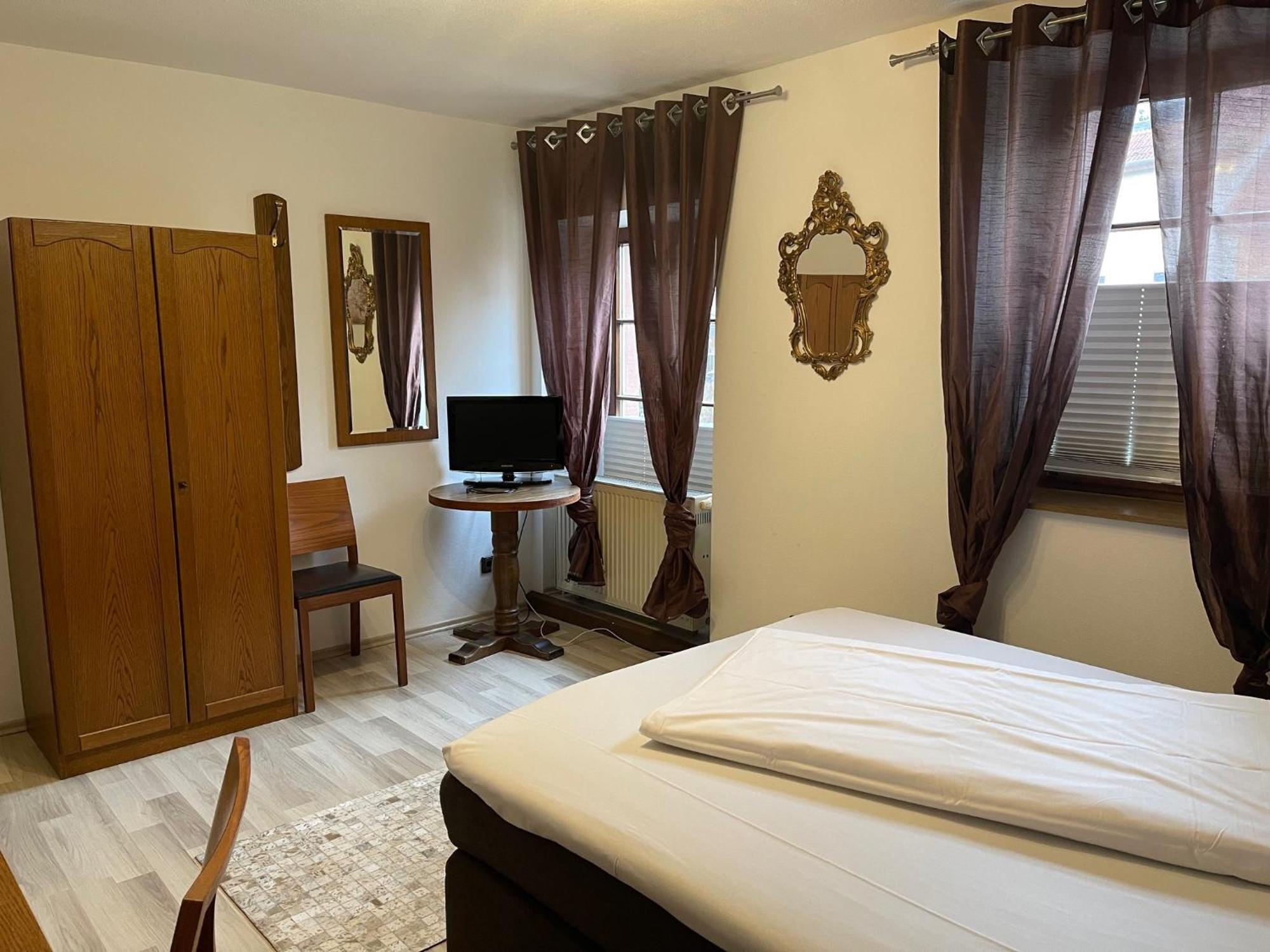 Landhotel Sickinger Hof Walldorf  Ngoại thất bức ảnh