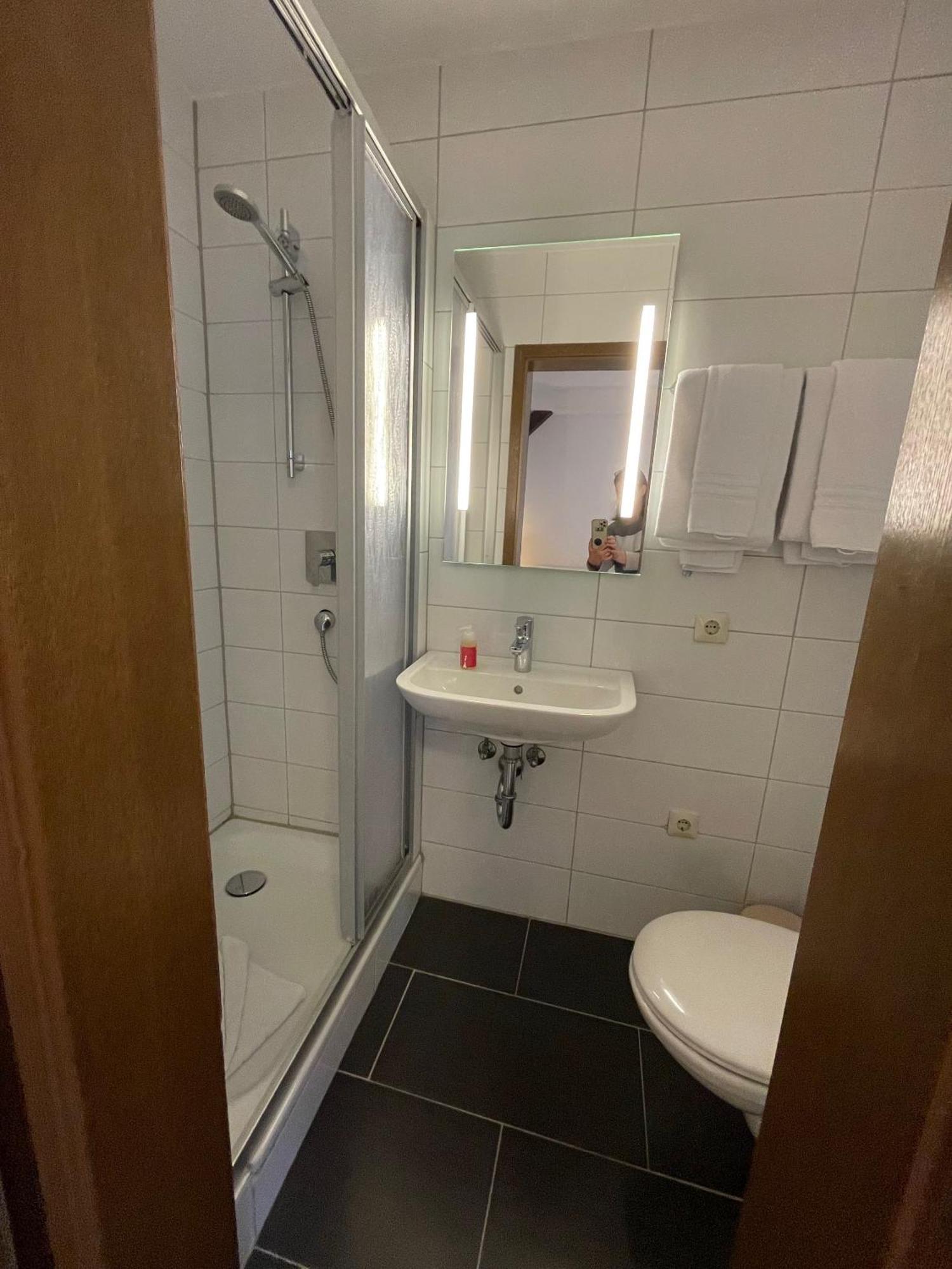 Landhotel Sickinger Hof Walldorf  Ngoại thất bức ảnh