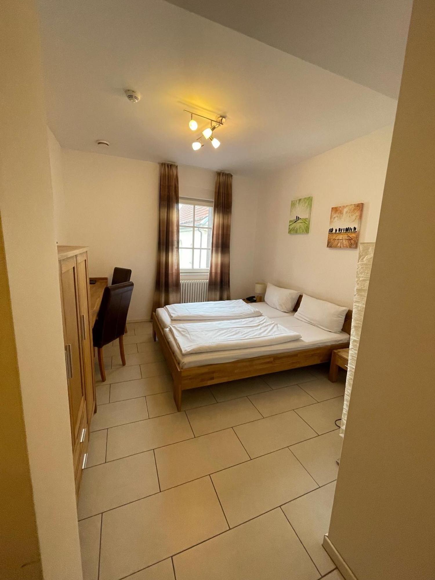 Landhotel Sickinger Hof Walldorf  Ngoại thất bức ảnh