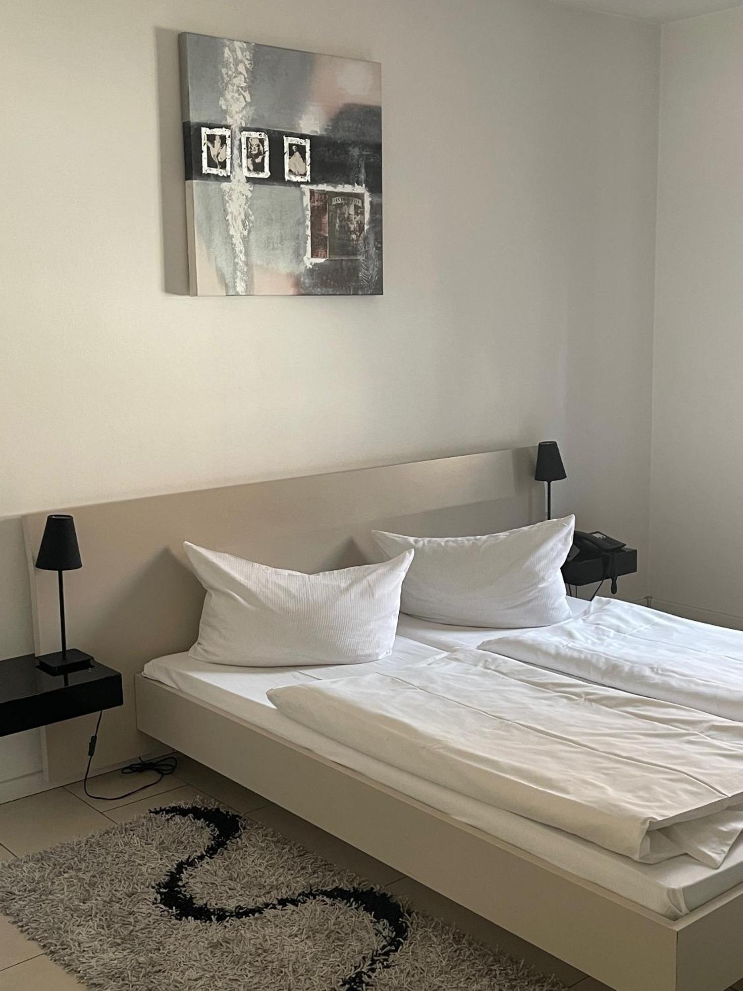 Landhotel Sickinger Hof Walldorf  Phòng bức ảnh